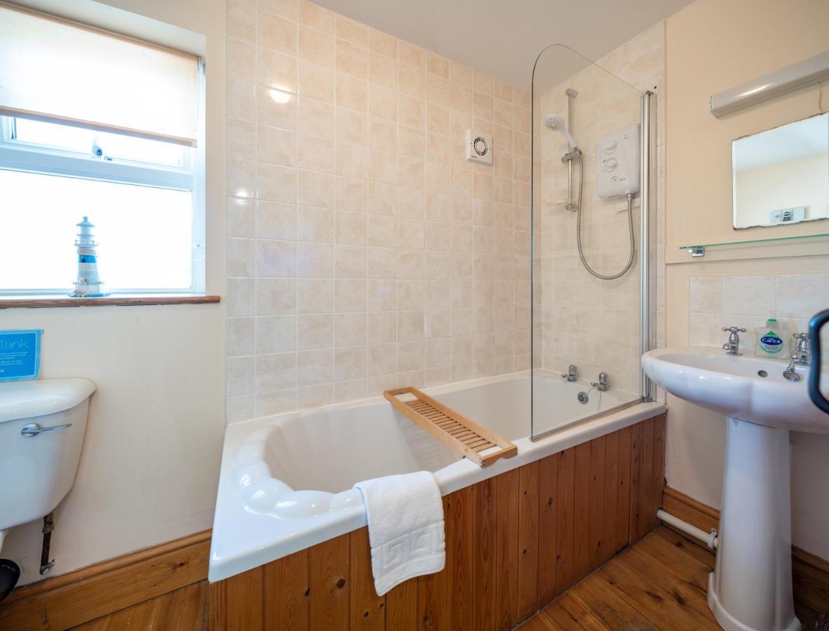 Wrth Y Nant Villa Saint Ishmaels  Luaran gambar