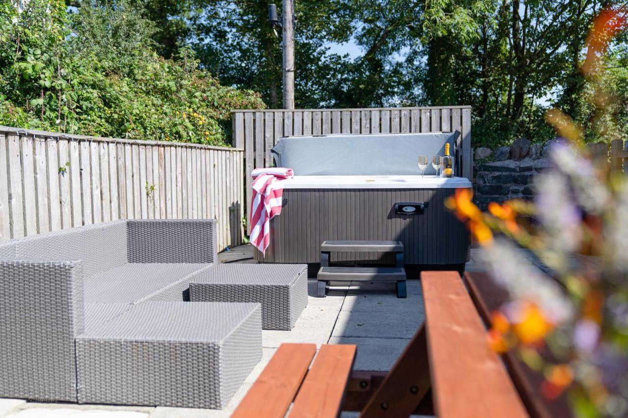 Wrth Y Nant Villa Saint Ishmaels  Luaran gambar