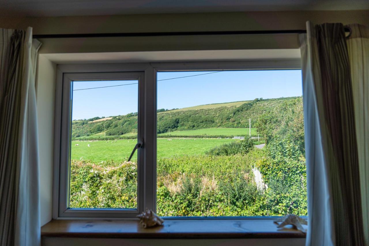 Wrth Y Nant Villa Saint Ishmaels  Luaran gambar
